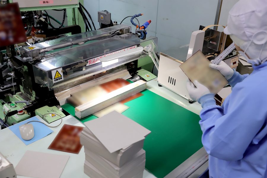 製品の検品作業